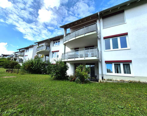 Hausansicht - Charmante 2-Zimmerwohnung mit Garten in beliebter Wohnlage in Lörrach