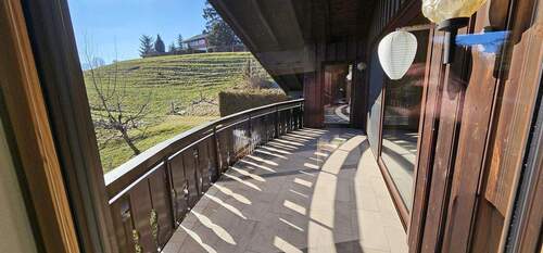 DG Wohn- Meditationszimmer, Blick auf den Balkon - 