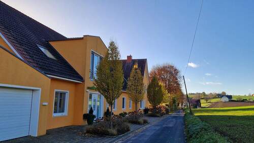 Nordseite - 1 Zimmer Mehrfamilienhaus, Wohnhaus zum Kaufen in Melle