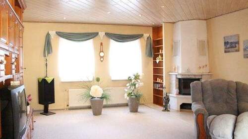 Wohnzimmer - Reihenmittelhaus mit 151,70 m² in Giersleben zum Kaufen