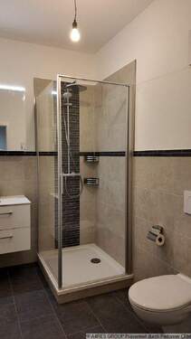 Musterbild_Badezimmer - 