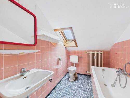 Bad - 2 Zimmer Etagenwohnung in Kornwestheim