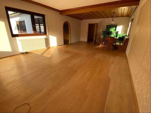 Wohn- Essbereich - 5 Zimmer Einfamilienhaus zum Kaufen in Zirndorf