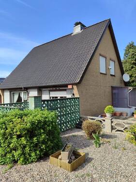 Hausansicht Südwesten - 5 Zimmer Einfamilienhaus zum Kaufen in Wangels