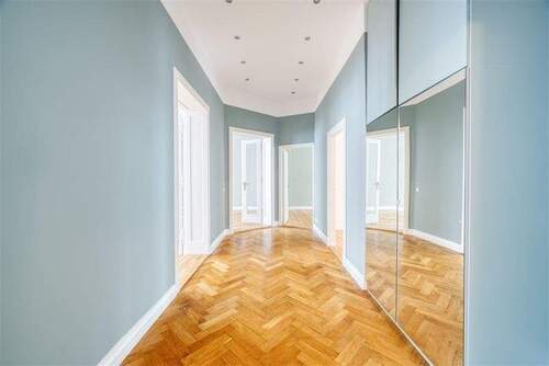 Flur - Etagenwohnung mit 177,00 m&sup2; in Berlin zum Kaufen