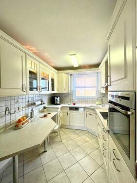 Bild 2 - 5 Zimmer Etagenwohnung zum Kaufen in Bietigheim-Bissingen