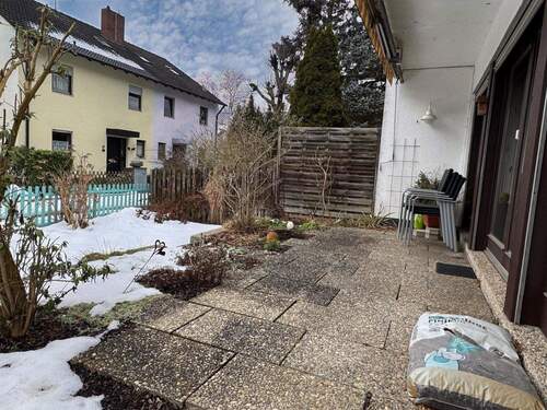 Terrasse - Doppelhaushälfte mit 110,00 m&sup2; in Zirndorf zum Kaufen