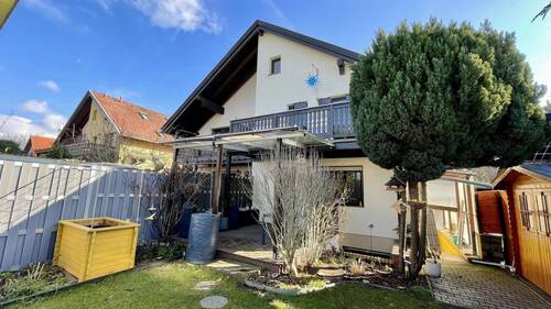 45° Frontansicht - Reihenendhaus mit 115,90 m&sup2; in Ottendorf-Okrilla zum Kaufen
