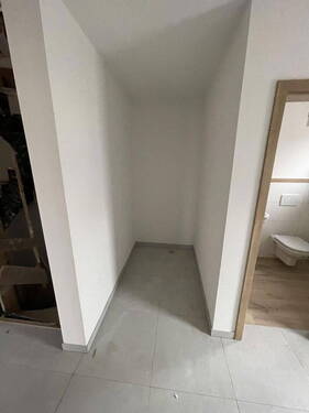EG Garderobe - 