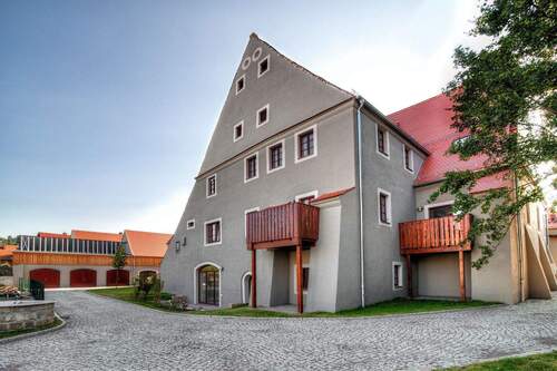 Außenansicht - 2 Zimmer Etagenwohnung zum Kaufen in Dresden