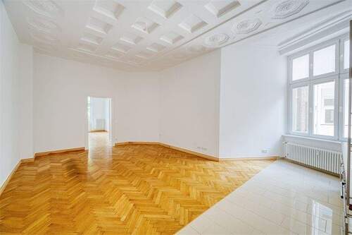 Großer Salon Küche und Essen - Etagenwohnung mit 177,50 m&sup2; in Berlin zum Kaufen