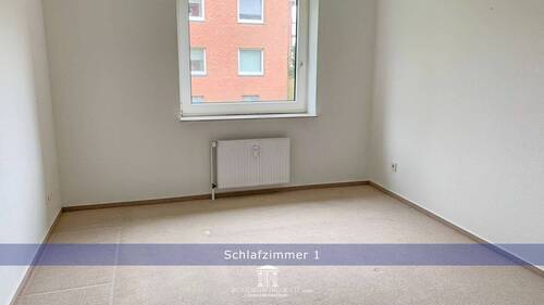 Schlafzimmer 1.jpg - 