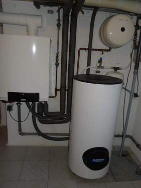 neue Buderus Gas-Zentralheizung - 