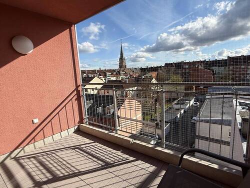 Ausblick Loggia - Etagenwohnung mit 62,00 m&sup2; in Fürth zum Kaufen