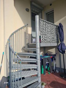 Treppe zur Terrasse - 