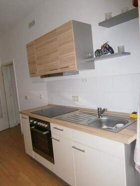 Einbauküche - 1 Zimmer Etagenwohnung zur Miete in Leipzig