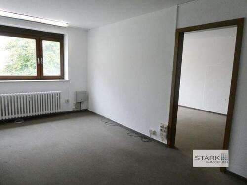 P1020550 - 4 Zimmer Büro zur Miete in Kitzingen