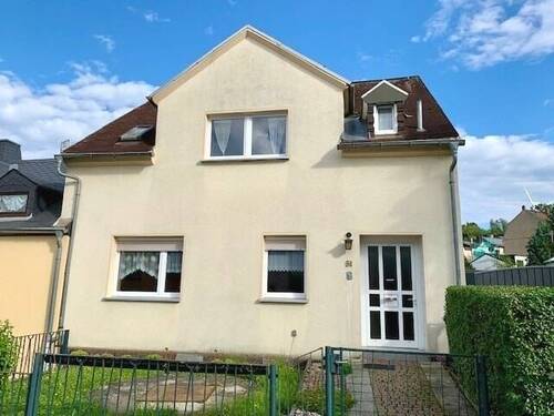 Hauansicht - 6 Zimmer Reihenendhaus zum Kaufen in Reichenbach