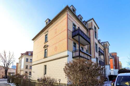 Außenansicht - Etagenwohnung mit 103,00 m&sup2; in Dresden zum Kaufen