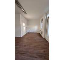 Wohnen oder Büro in Top Lage! - 350,00&nbsp;EUR Kaltmiete, ca.&nbsp; 20,00&nbsp;m&sup2;&nbsp;Wohnfl&auml;che in Beckum (PLZ: 59269)