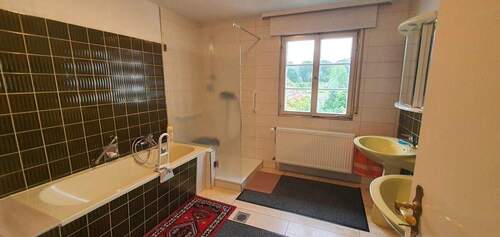 TGL-Bad mit Wanne & Dusche - 