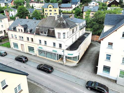 Frontansicht - 6 Zimmer Mehrfamilienhaus, Wohnhaus zum Kaufen in Thalheim/Erzgebirge