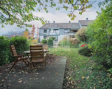 Haus vom Garten aus - 