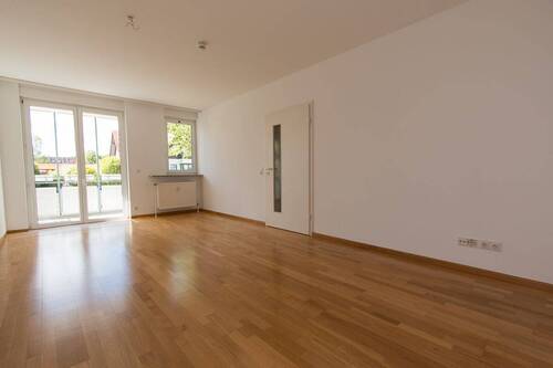 20190513-IMG_9581.JPG - Etagenwohnung mit 57,00 m&sup2; in Bad Rodach zur Miete