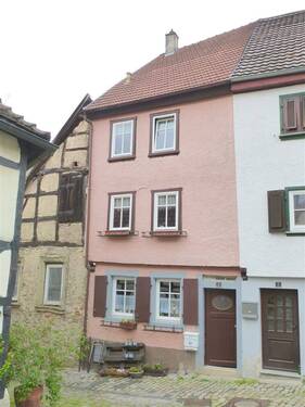 Aussenansicht - 3 Zimmer Mehrfamilienhaus, Wohnhaus zur Miete in Bad Wimpfen