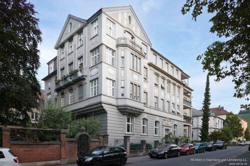 Vordergebäude der Wohnanlage - 