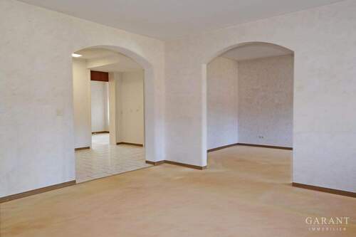 Wohn-, Esszimmer - Ettlingen: Charmanter Grundriss, ruhiges Umfeld: Ihr neues Zuhause!