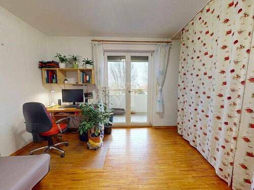 Kinderzimmer mit Zugang zum Balkon - Etagenwohnung mit 76,00 m&sup2; in Lahr/Schwarzwald zum Kaufen