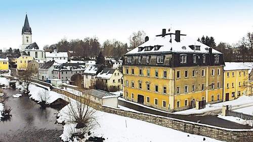 020_2.jpg - Mehrfamilienhaus, Wohnhaus mit 996,00 m&sup2; in Schwarzenbach a.d.Saale zum Kaufen