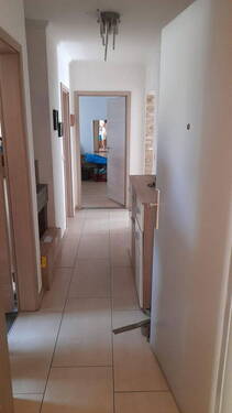 Flur - gefliest - Etagenwohnung mit 55,60 m² in Nürnberg zum Kaufen