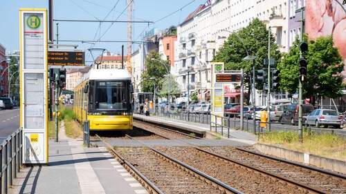 Tram M10 - 