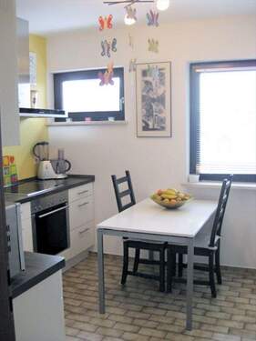 Küche - Etagenwohnung mit 90,00 m² in München zur Miete