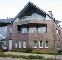 Lichtdurchflutetes Penthouse m. gr. Balkonterr. in Wohn- u. Geschäftshaus m. Aufzug - Lindern