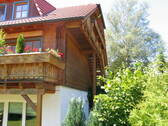 Treppenaufgang 1.OG - 8 Zimmer Mehrfamilienhaus, Wohnhaus in Kassel