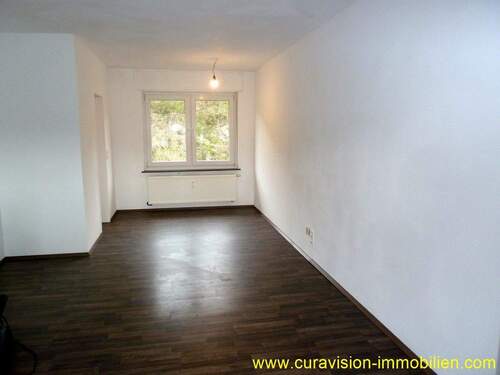 Wohnzimmer.JPG - 3 Zimmer Etagenwohnung zur Miete in Lorch