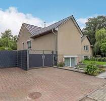 Charmantes Zweifamilienhaus mit Garten und Nebengelass - Osterburg Calberwisch