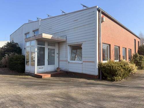 Außenansicht - Halle zum Kaufen in Stuhr