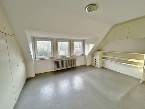 Schlafzimmer rechts - 