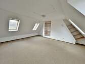 Dachgeschoss rechts - 