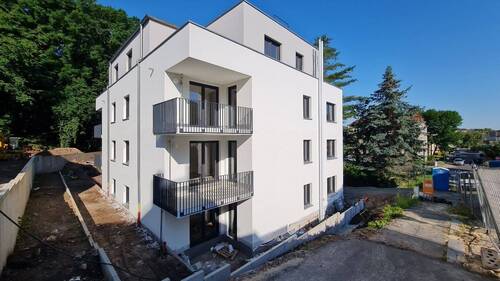 Außenansicht - 3 Zimmer Etagenwohnung zur Miete in Freital