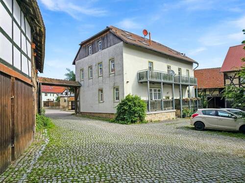 Außenansicht Haus 38 - Reiterhof mit Weide, Mehrfamilienhau und Garagen (A1615)