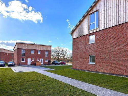 Außenansicht - 5 Zimmer Doppelhaushälfte zum Kaufen in Henstedt-Ulzburg