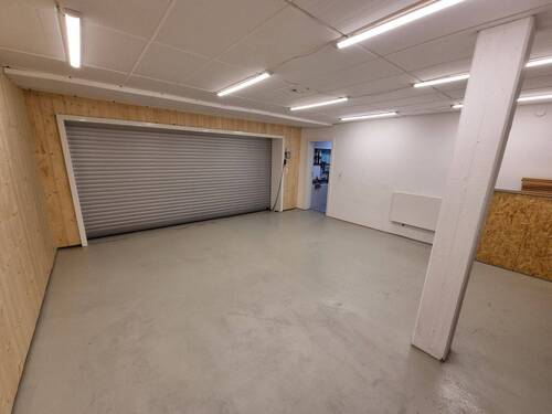 UG Garage - 
