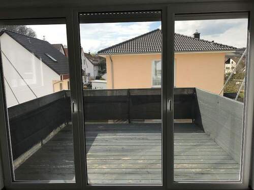 BALKON - Etagenwohnung mit 85,00 m² in BLAUSTEIN zur Miete