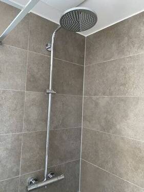 Regenwasserdusche mit Handbrause - 