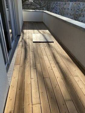 Dachterrasse Südseite - 2 Zimmer Etagenwohnung in Leipzig